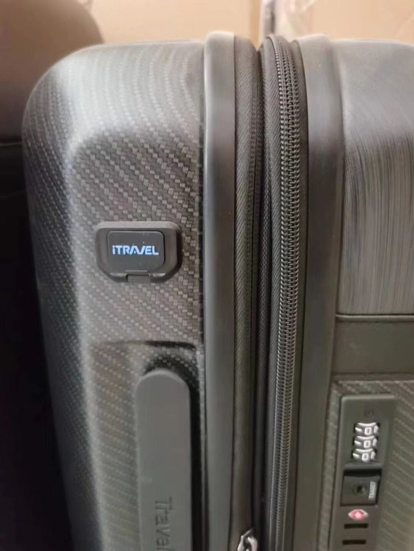 कैरी ऑन न्यू फैशन ट्रैवल हार्डसाइड एक्सपैंडल एबीएस+पीसी सामान यात्रा बैग ट्रॉली सामान सूटकेस