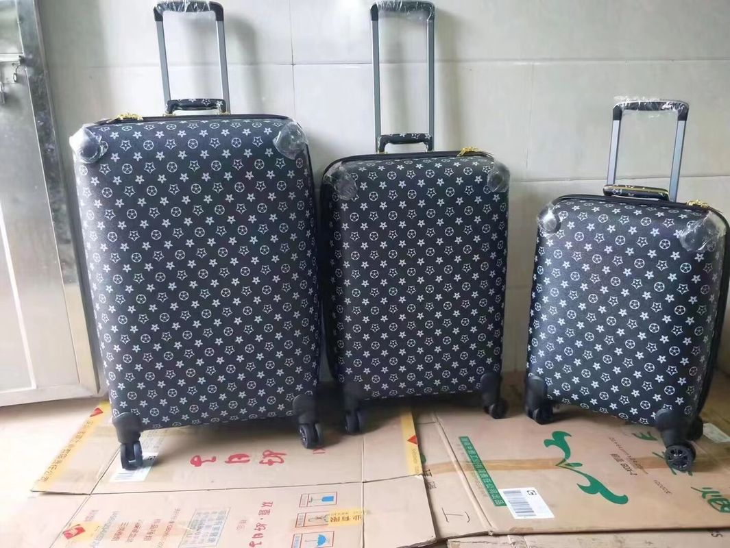 फैक्टरी कस्टम OEM चमड़े थोक उच्च गुणवत्ता एल्यूमीनियम मिश्र धातु फ्रेम ट्रॉली सूटकेस लक्जरी सामान सेट