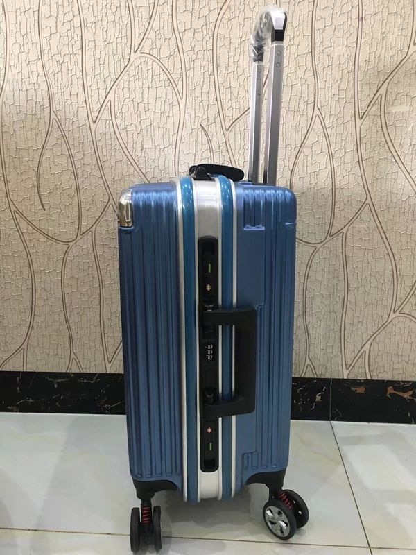 उच्च गुणवत्ता कस्टम लोगो उच्च गुणवत्ता फैशन हल्के सूटकेस ट्रॉली मामले सामान यात्रा बैग सामान पर ले जाने