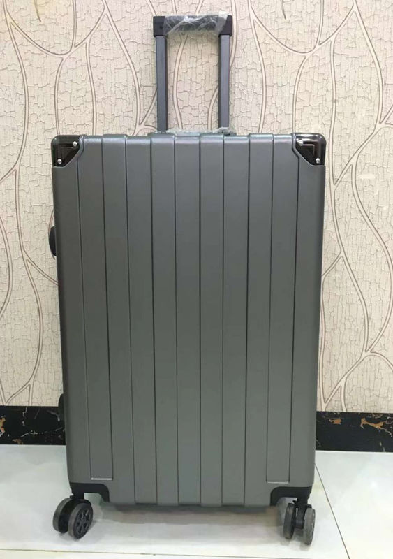 सामान ले जाने के लिए सामान सूट सेट कस्टम सूटकेस गर्म बिक्री एल्यूमीनियम 28 इंच स्पिनर यूनिसेक्स
